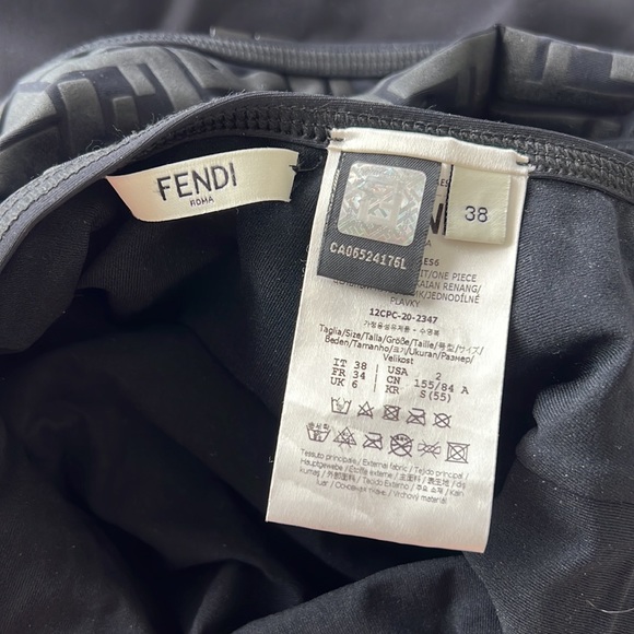 FENDI Black FF Logo Swimsuit Bodysuit One-piece Bathing Suit - Picture 6 of 7